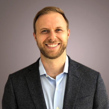 Colin Murphy - Grey - Square Headshot